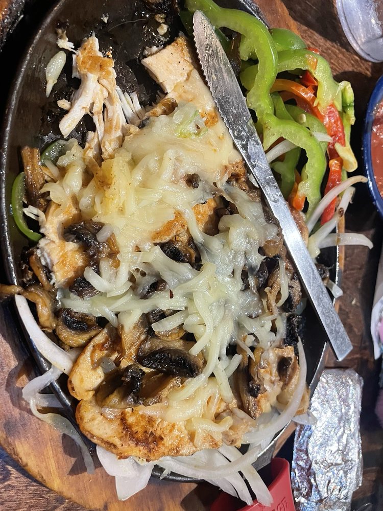 La Finca Mexican Grill Logo