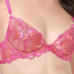 Bambolina’s Bra & Lingerie Boutique - Professional Bra Fitting for hard-to-find sizes & everything in between!