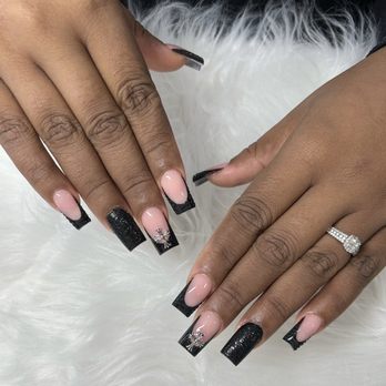 Dip Nail Lounge - Nail Technicians Near Me - Clarksville, Tennessee Dip Nail Lounge - Nail Technicians Near Me - Clarksville, Tennessee