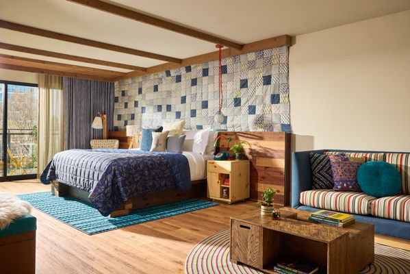 Treehouse Hotel Silicon Valley by null