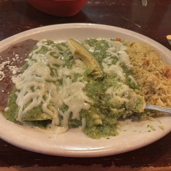 Gringo's Mexican Kitchen - Nothing good in this photo. - Mexican Near Me - Houston, Texas Gringo's Mexican Kitchen - Nothing good in this photo. - Mexican Near Me - Houston, Texas