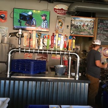 Trailhead Taphouse & Kitchen - Bar - Sports Bars Near Me - Golden, Colorado
