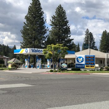 South Weed Valero - a gas station with a blue and yellow sign - Gas Stations Near Me - Weed, California South Weed Valero - a gas station with a blue and yellow sign - Gas Stations Near Me - Weed, California