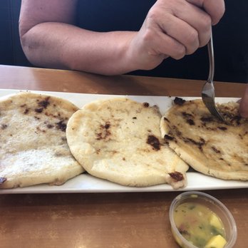 Huarache Xpress - Pupusas! Yum! - Mexican Near Me - Simi Valley, California Huarache Xpress - Pupusas! Yum! - Mexican Near Me - Simi Valley, California