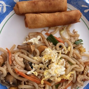 Noodle Wave - Udon Cashew Noodle Stir-fried udon noodles with chicken, egg, napa cabbage, bok choy, carrots, sesame, mushrooms, and cashews - Thai Near Me - Garland, Texas Noodle Wave - Udon Cashew Noodle Stir-fried udon noodles with chicken, egg, napa cabbage, bok choy, carrots, sesame, mushrooms, and cashews - Thai Near Me - Garland, Texas