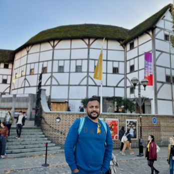Shakespeare's Globe Theatre - Shakespeare's Globe London_Yelp_Sanju-1 - Performing Arts Near Me - Bankside, XGL