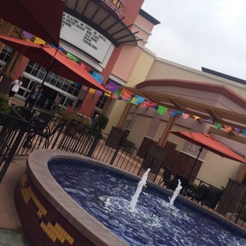 Plaza Cinemas 14 - The fountain now has a fence around it... Meh - Cinema Near Me - Oxnard, California