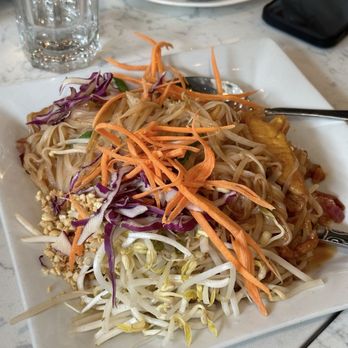 Araya's Place - 40. Phad Thai - Thai Near Me - Bellevue, Washington