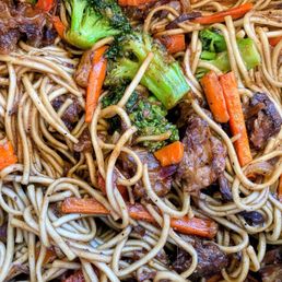 Oxtail Lo Mein Oxtail Lo Mein