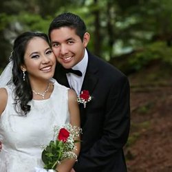Alaska Weddings On Ice - Happy couple
