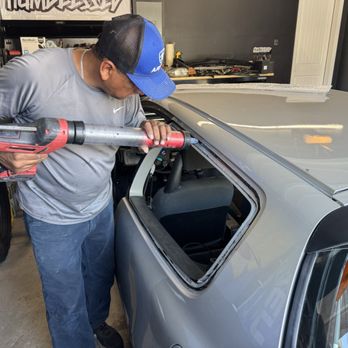 Unlimited Auto Glass - Windshield Installation & Repair Near Me - Vacaville, California Unlimited Auto Glass - Windshield Installation & Repair Near Me - Vacaville, California