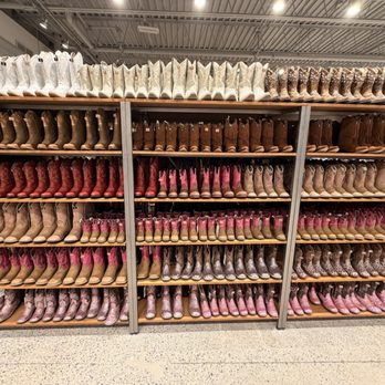 Boot Barn - Men's Clothing Near Me - Williamsville, New York