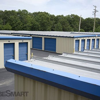 CubeSmart Self Storage - Self Storage Near Me - Johnston, Rhode Island