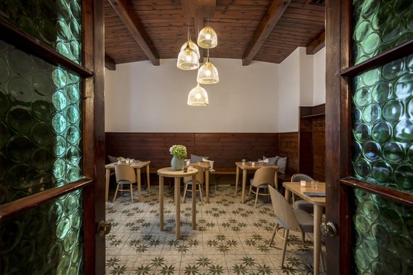 restaurant grace by null