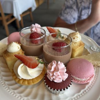 White Heather Tea Room - Tea Rooms Near Me - Victoria, British Columbia White Heather Tea Room - Tea Rooms Near Me - Victoria, British Columbia
