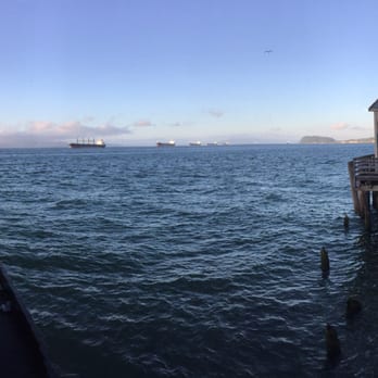 Inferno Lounge - The view! - Cocktail Bars Near Me - Astoria, Oregon