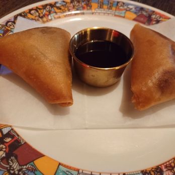 Addis Nola - Sambusa ($10) - Ethiopian Near Me - New Orleans, Louisiana Addis Nola - Sambusa ($10) - Ethiopian Near Me - New Orleans, Louisiana