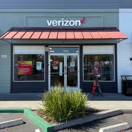 Exterior outside entrance of Verizon - Redwood City, California Exterior outside entrance of Verizon - Redwood City, California