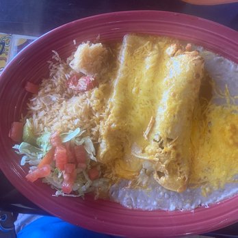 Casa Mariachi - Cheese enchilada, chicken enchilada - Mexican Near Me - Parker, Colorado