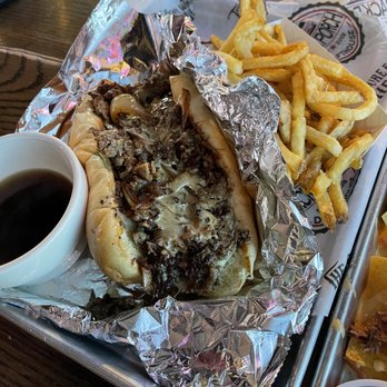 Backporch Drafthouse - French dip - American Near Me - Lawton, Oklahoma