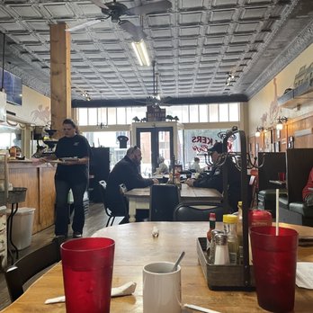 Walker's Cafe - Interior - American Near Me - Madisonville, Texas Walker's Cafe - Interior - American Near Me - Madisonville, Texas