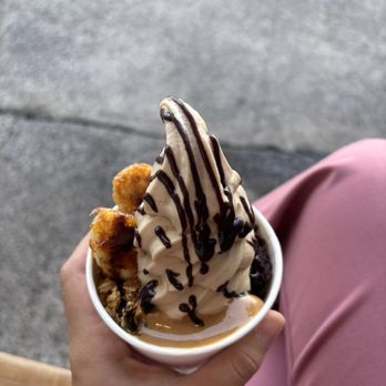 Banan - Kaimuki - Ice Cream & Frozen Yogurt Near Me - Honolulu, Hawaii Banan - Kaimuki - Ice Cream & Frozen Yogurt Near Me - Honolulu, Hawaii