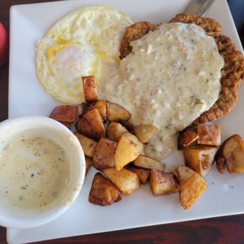 George's Cafe - Country Fried Steak - Breakfast & Brunch Near Me - West Covina, California