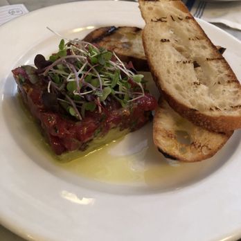 Neptune Oyster - Seafood Near Me - Boston, Massachusetts