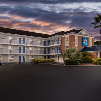 Suburban Studios - Exterior - Hotels Near Me - Stuart, Florida