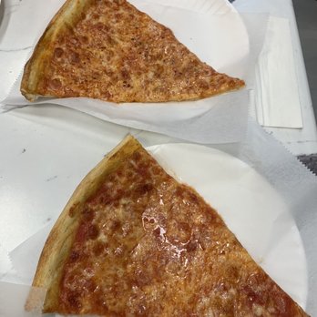 Lucia Pizza - Pizza Near Me - Bayside, New York Lucia Pizza - Pizza Near Me - Bayside, New York