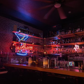 QPV Queso Pan Y Vino - Wine Bars Near Me - San Antonio, Texas QPV Queso Pan Y Vino - Wine Bars Near Me - San Antonio, Texas