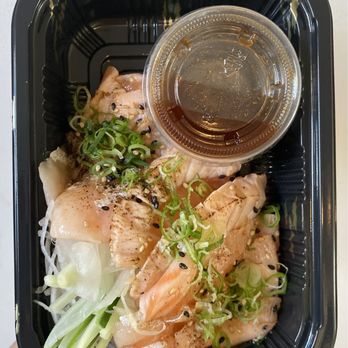 Matsuba Izakaya - Salmon Tataki - Sushi Bars Near Me - Medford, Massachusetts Matsuba Izakaya - Salmon Tataki - Sushi Bars Near Me - Medford, Massachusetts