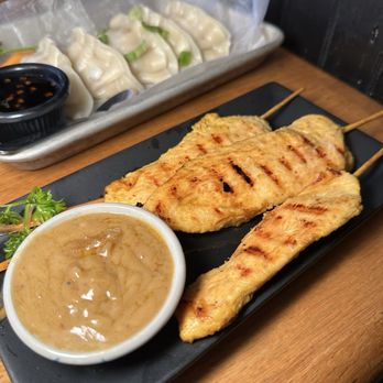 Siam Corner Thai Kitchen & Pho - Chicken Satay - Thai Near Me - Windsor, Connecticut Siam Corner Thai Kitchen & Pho - Chicken Satay - Thai Near Me - Windsor, Connecticut