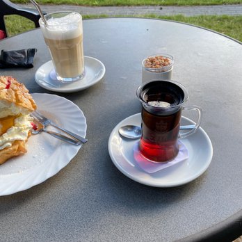 Preetzer Cafestuben - A tea and a latte macchiato. - German Near Me - Preetz, SH