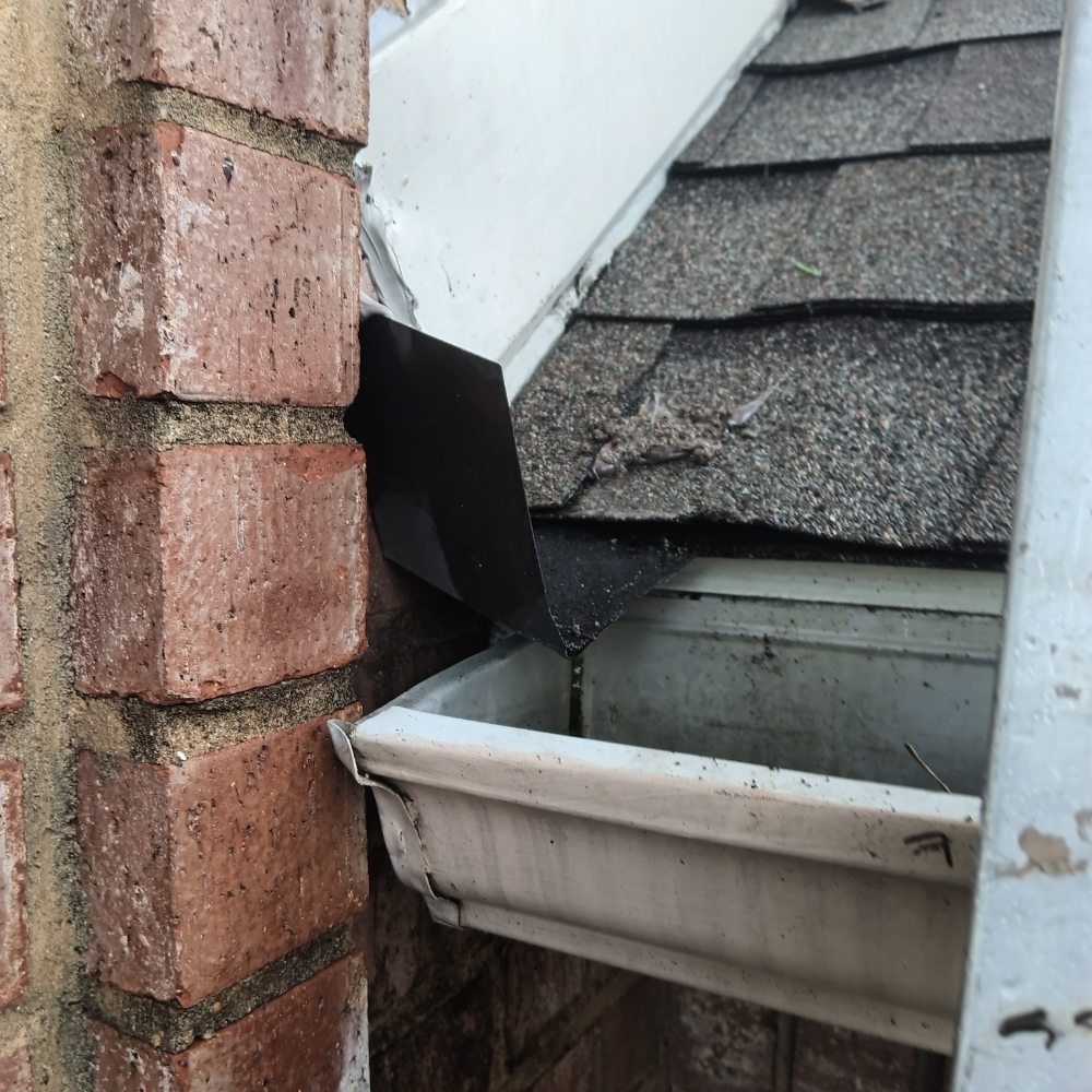 Slide of Pro Source Gutter Cleaning
