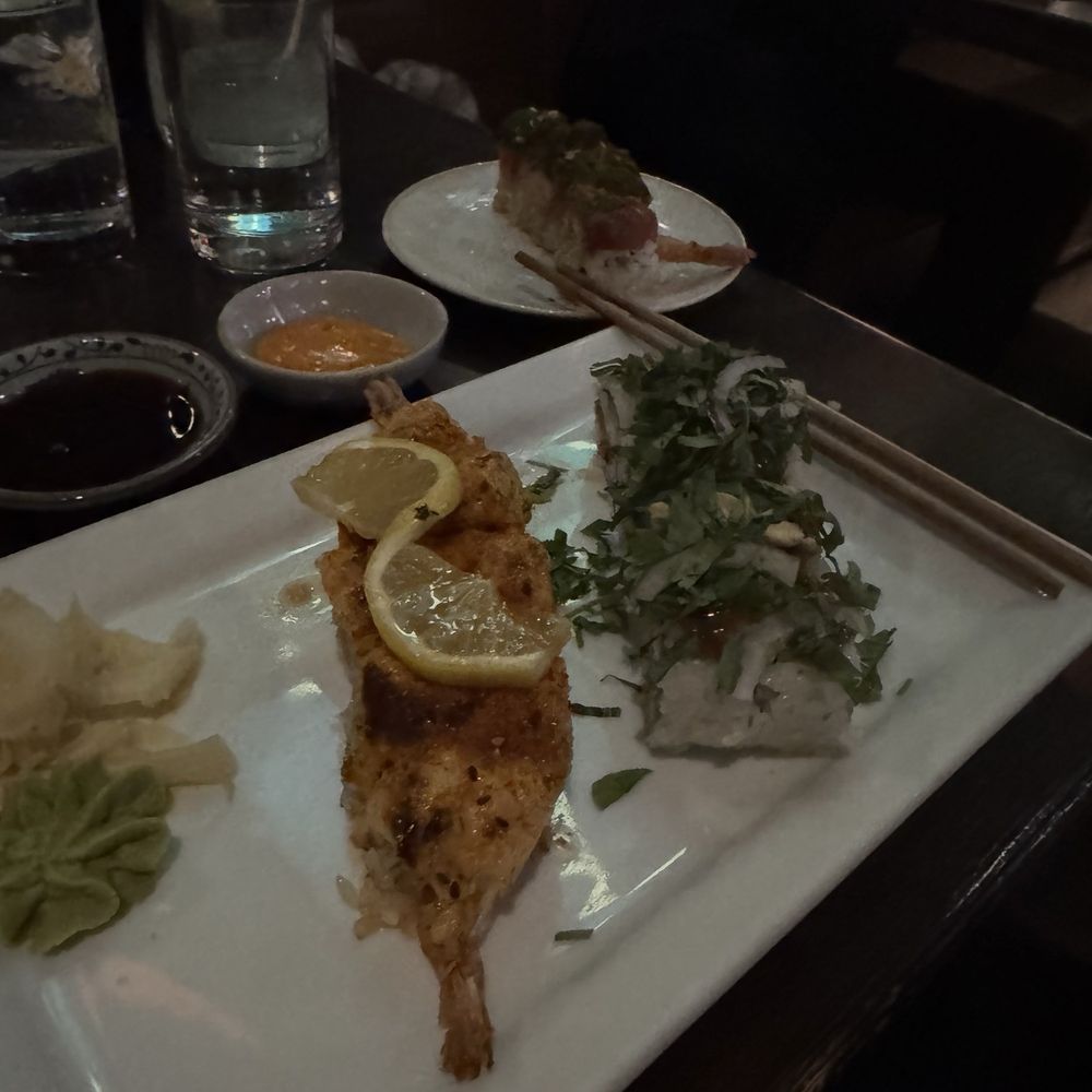 Blue Sushi Sake Grill - Sushi Bars Near Me - Westwood, Kansas