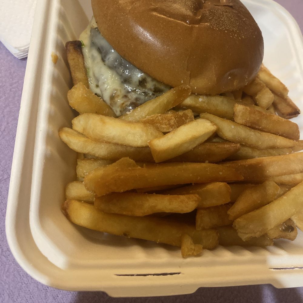 miXt Food Hall - Portabello mushroom burger - Food Court Near Me - Brentwood, Maryland