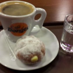 Café Donuts - Carioca e mini donuts