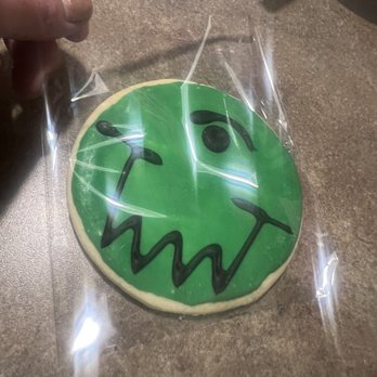 Eat'n Park - Cookie that came with kids meal - Diners Near Me - Monroeville, Pennsylvania