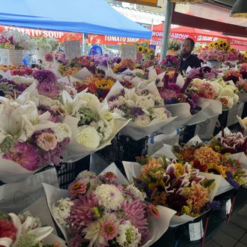 Pike Place Market - Public Markets Near Me - Seattle, Washington Pike Place Market - Public Markets Near Me - Seattle, Washington