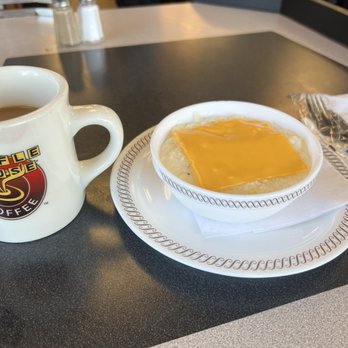 Waffle House - Cheese grits yummy - Breakfast & Brunch Near Me - Ocoee, Florida Waffle House - Cheese grits yummy - Breakfast & Brunch Near Me - Ocoee, Florida