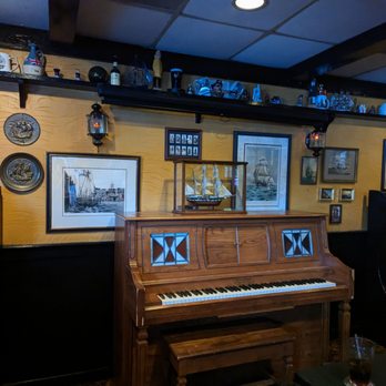 The Olde Ship - British decor in every corner. - British Near Me - Fullerton, California