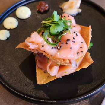 Het Rechthuis - Salmon wonton - Restaurants Near Me - Uithoorn, New Hampshire Het Rechthuis - Salmon wonton - Restaurants Near Me - Uithoorn, New Hampshire