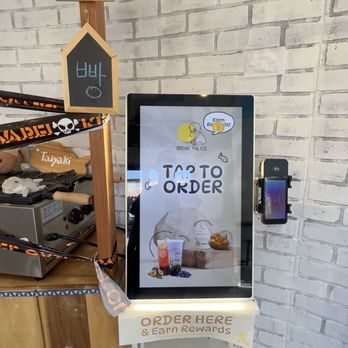 Break the Ice - Ice Cream & Frozen Yogurt Near Me - Riverside, California