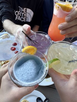 Warren's Harborview by null