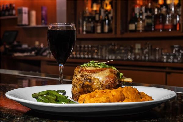 Embassy Suites by Hilton Boston at Logan Airport by null