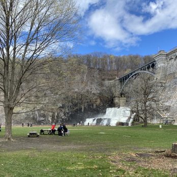 Croton Gorge Park - The dam and the picnic ground - Parks Near Me - Croton-on-Hudson, New York