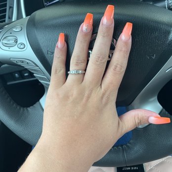 Le's Spa & Nails - Nail Salons Near Me - Temple, Texas
