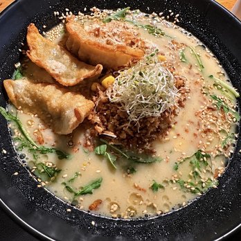 REDWHITE - Studio City - No 9 White Truffle Miso Ramen with Fried Gyoza Dumplings - Ramen Near Me - Studio City, California