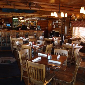 Phil's Tara Hideaway - Front dining room, right view from the entryway. - New American Near Me - Stillwater, Minnesota Phil's Tara Hideaway - Front dining room, right view from the entryway. - New American Near Me - Stillwater, Minnesota